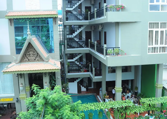 King Grand Boutique Hotel